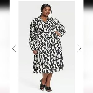 AVA & VIV Size XL Black & White Wrap Dress